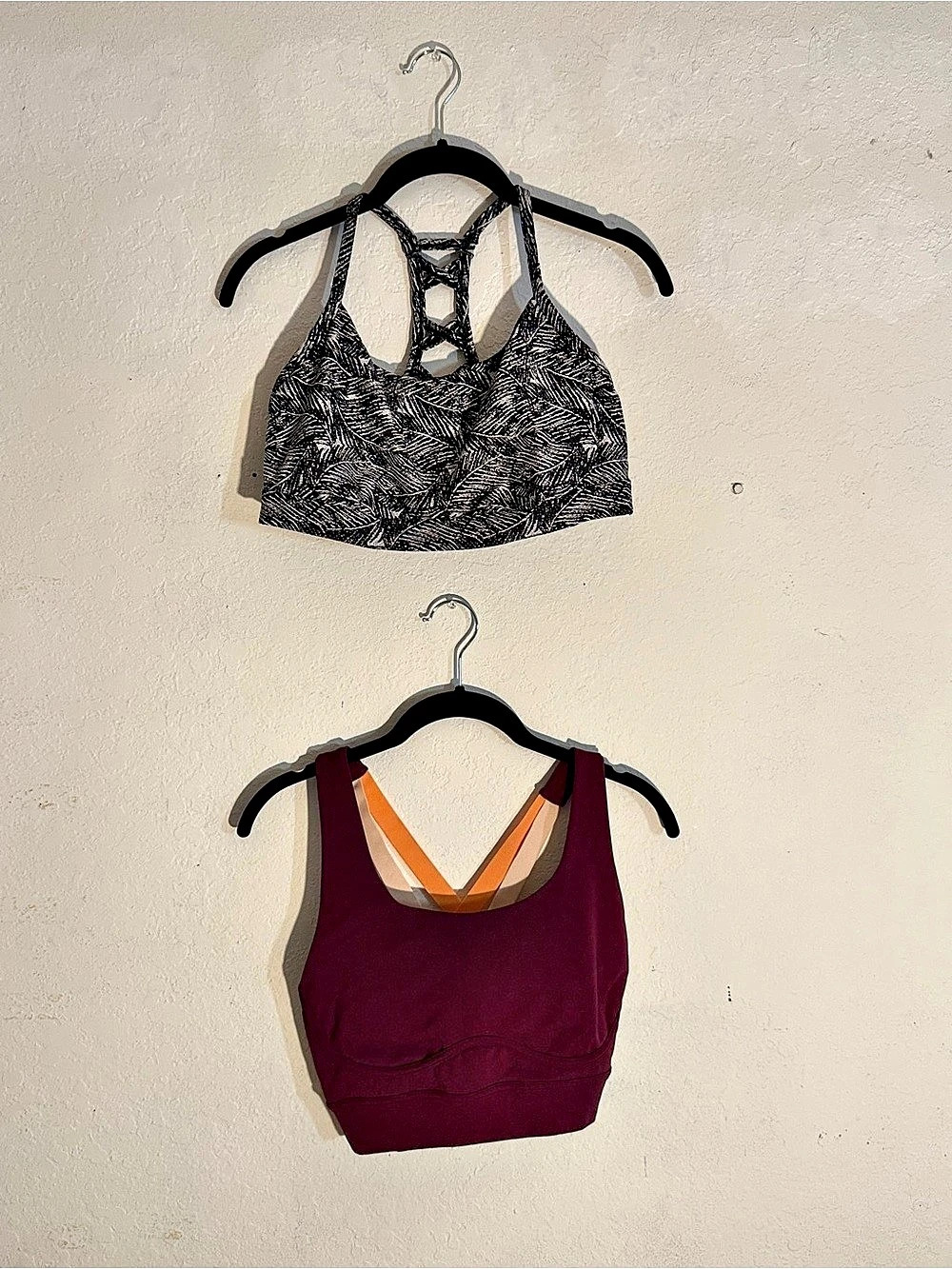BUNDLE | All in Motion/Fabletics-Sports Bras | Black/White & Burgundy/Orange | L
